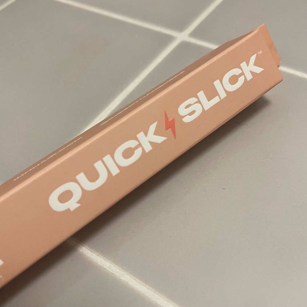 NIB Quick Slick Flyaway Hair Finishing Stick Light Peach Scent